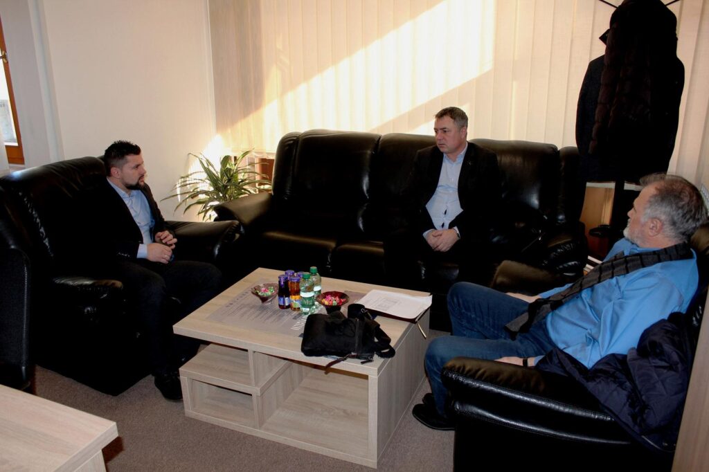 NAČELNIK RAZGOVARAO SA PREDSTAVNICIMA ELEKTRODISTRIBUCIJE BIHAĆ