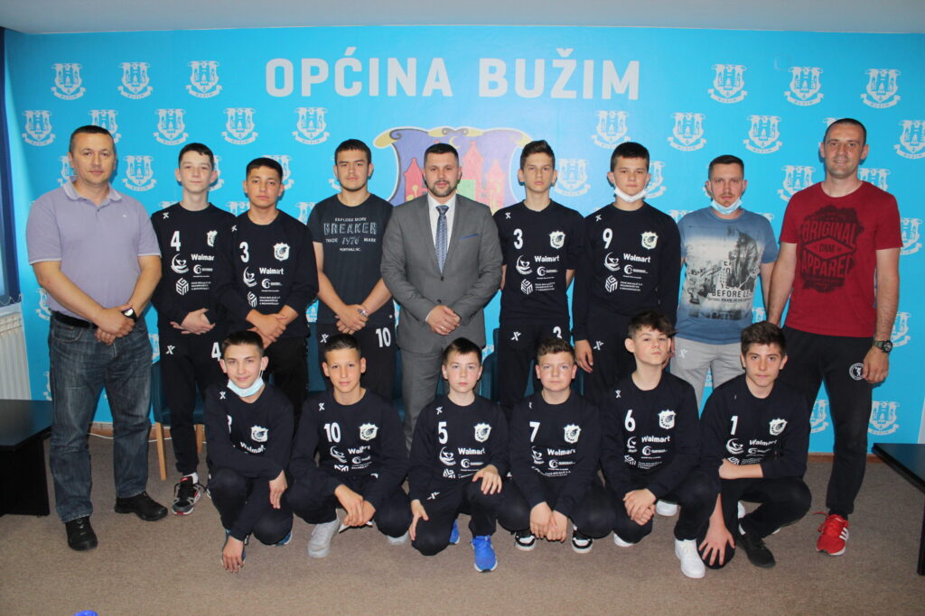 PIONIRI OK “BUŽIM” NA PRIJEMU KOD NAČELNIKA OPĆINE