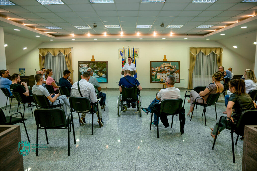ODRŽAN DEVETI BUŽIMSKI LIKOVNI SALON I DEVETO BUŽIMSKO KNJIŽEVNO KAZIVANJE