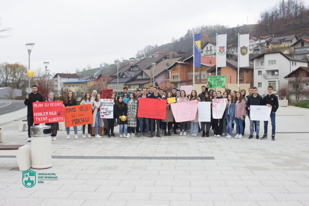 U BUŽIMU OBILJEŽEN DAN SREDNJOŠKOLACA