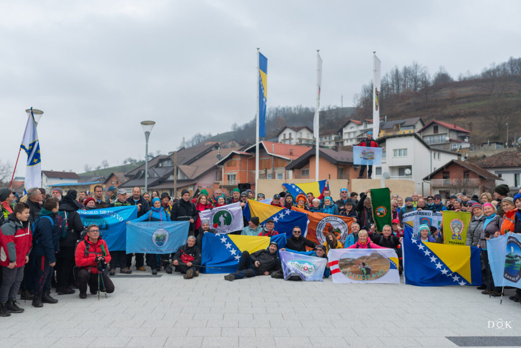 PLANINARI U BUŽIMU OBILJEŽILI DAN DRŽAVNOSTI BOSNE I HERCEGOVINE