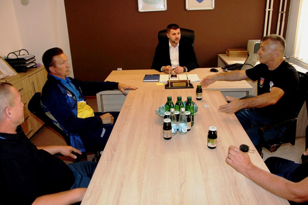 PREDSTAVNICI SSRI BUŽIM NA PRIJEMU KOD OPĆINSKOG NAČELNIKA