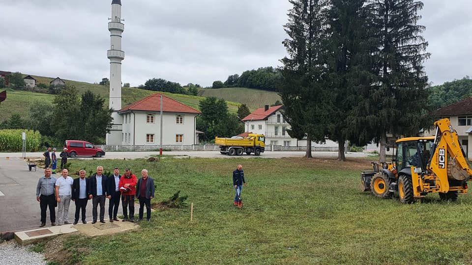 POČELA IZGRADNJA MALONOGOMETNOG IGRALIŠTA «BUĆEVCI-STABANDŽA»