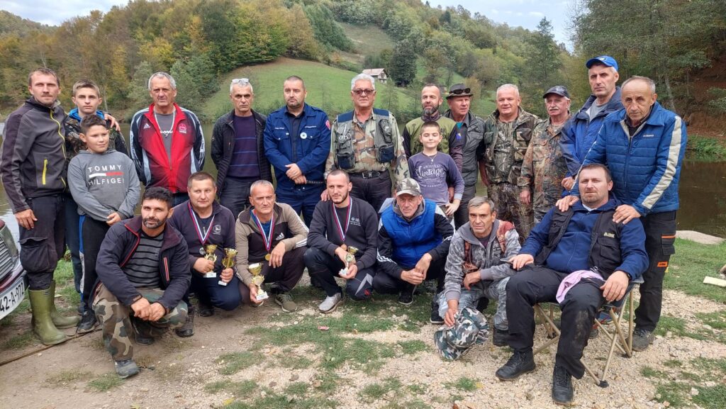 ODRŽAN OKTOBARSKI KUP 2022 U ORGANIZACIJI SRD “ŠARAN” BUŽIM