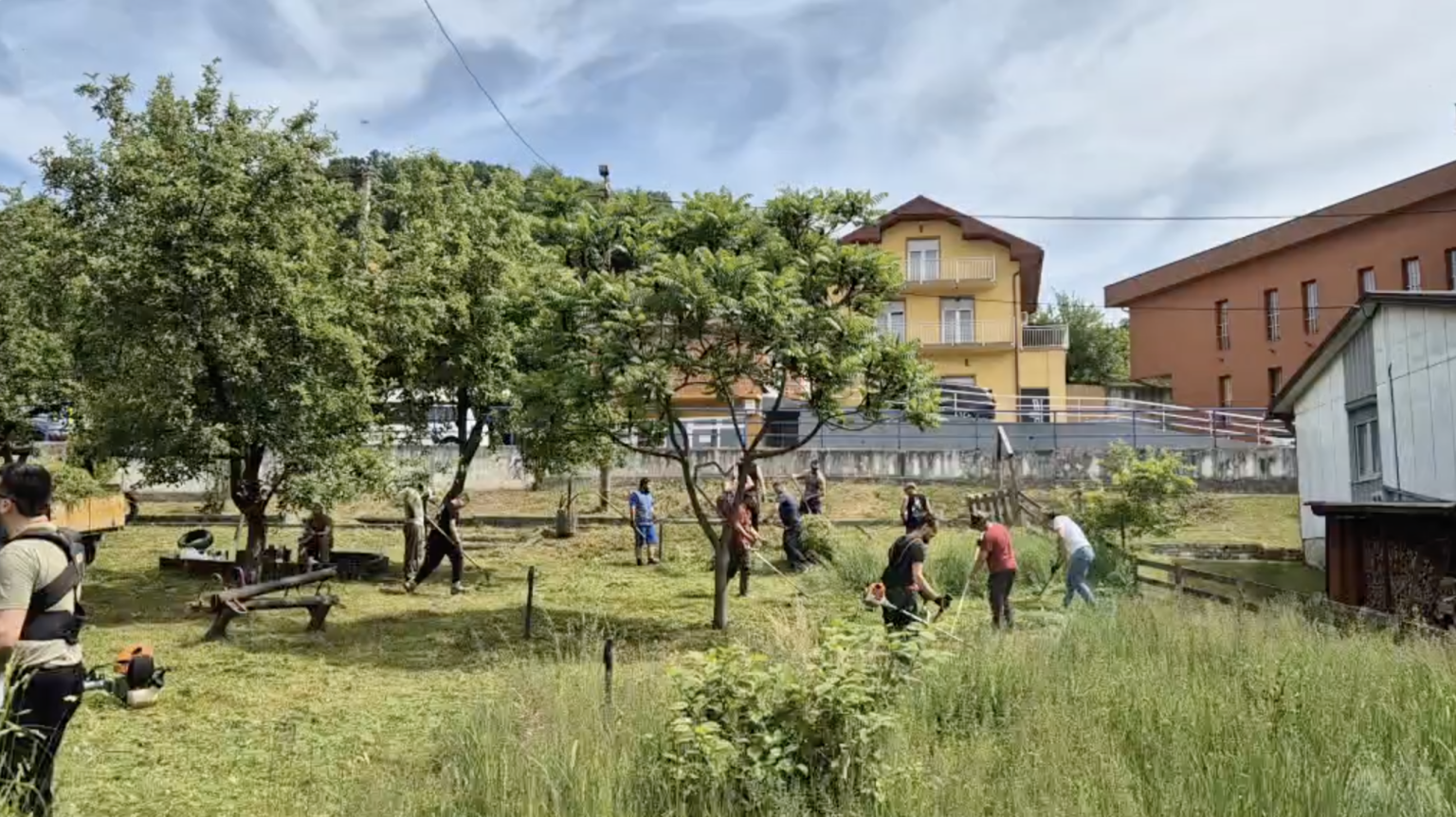 ASK “OTPISANI” UREDILI IGRALIŠTE ZA DJECU KOD OŠ “BUŽIM”