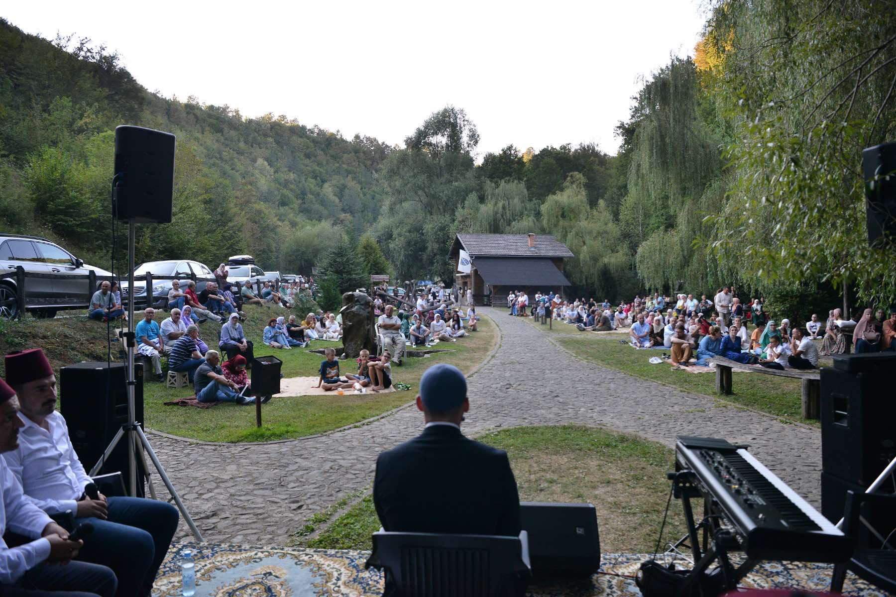 ODRŽANO VEČE DUHOVNOSTI NA SVETINJI