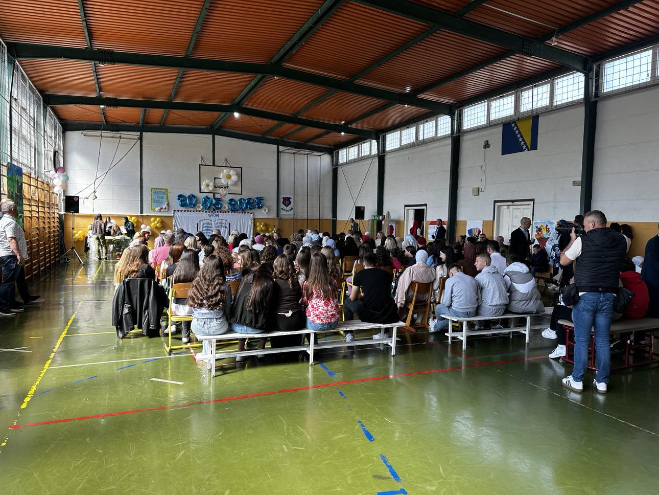 SVEČANO OBILJEŽEN 20. MAJ DAN OŠ “BUŽIM”