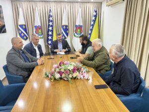 POTPISAN UGOVOR ZA UREĐENJE PARKA «BORIĆI»