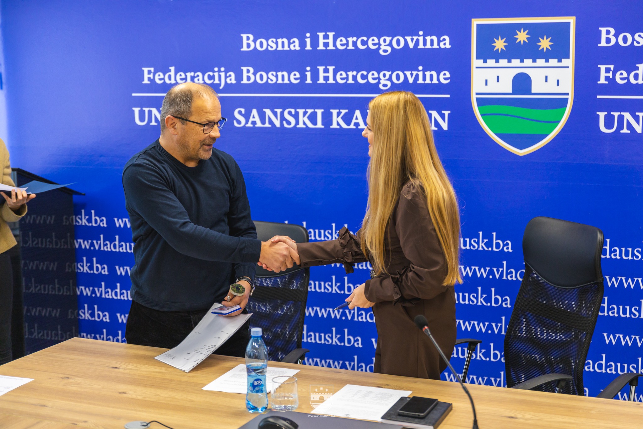 POTPISANA DVA UGOVORA SA MINISTRICOM PRIVREDE USK ZA REALIZACIJU PROJEKATA