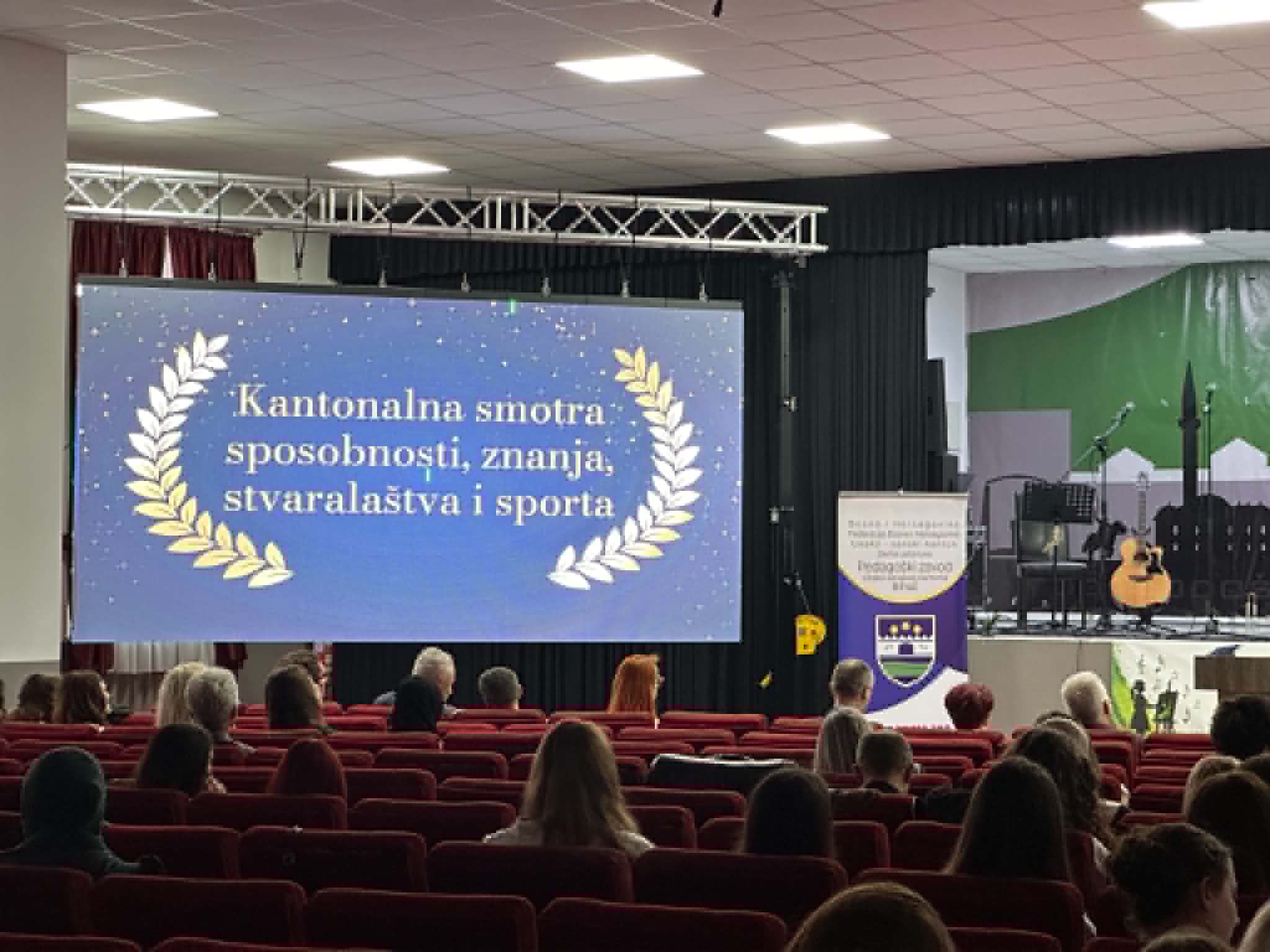 U BUŽIMU ODRŽANA ZAVRŠNA KANTONALNA SMOTRA SPOSOBNOSTI, ZNANJA, STVARALAŠTVA I SPORTA ZA SREDNJE ŠKOLE