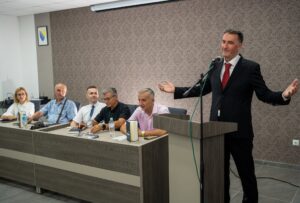 U BUŽIMU ODRŽANA PROMOCIJA ROMANA «SMAJKANOV» AUTORA FAJKE KADRIĆA