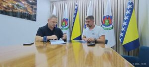 RUKSACI I ŠKOLSKI PRIBOR ZA 149 PRVAČIĆA