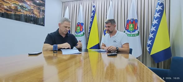 RUKSACI I ŠKOLSKI PRIBOR ZA 149 PRVAČIĆA